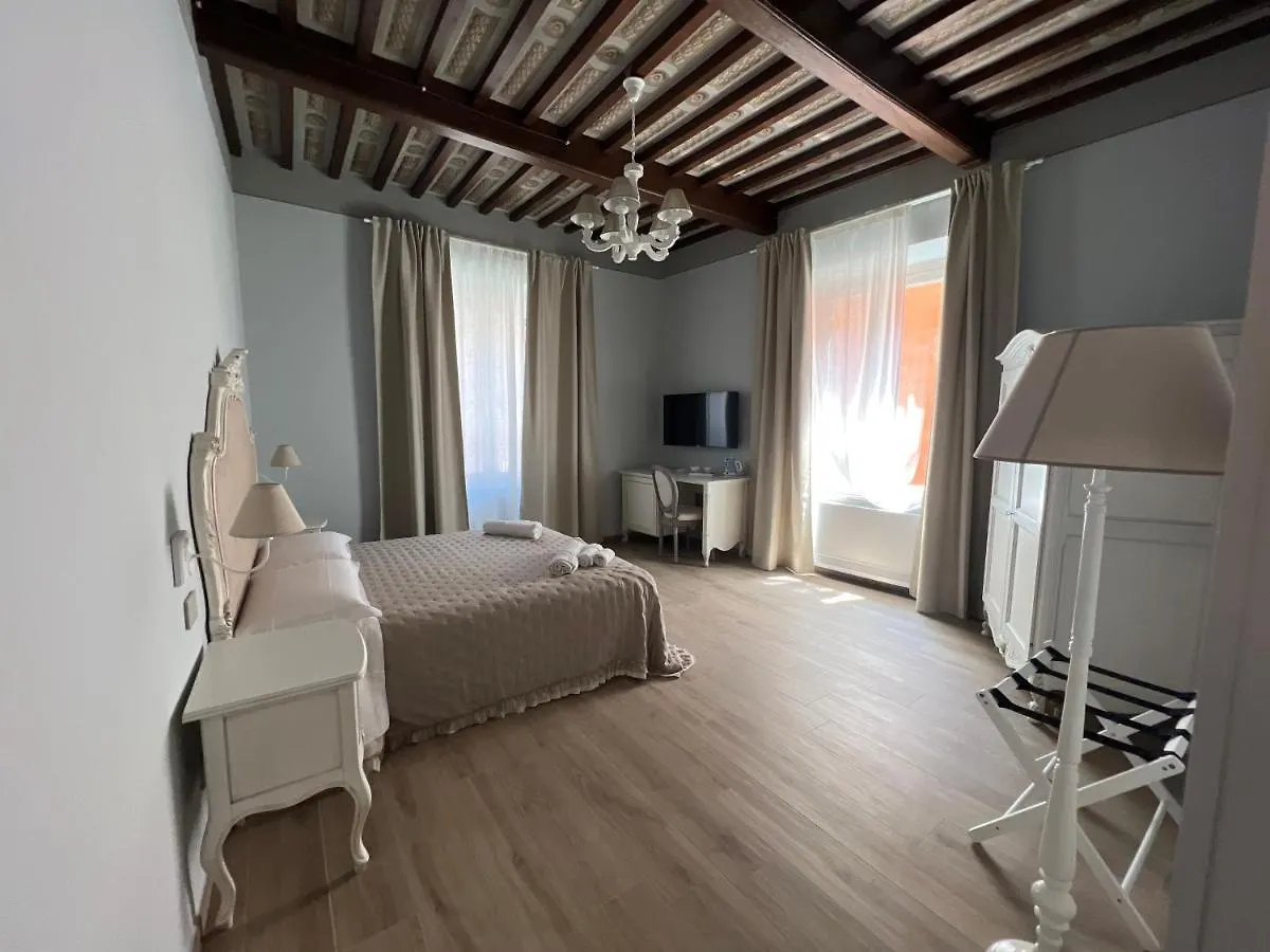 Bed & Breakfast La Perla Del Borgo B&B Pisa Italy