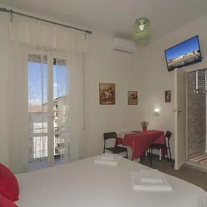 Aliante Turist House Пиза